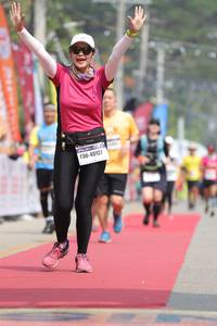 BIB: 40127
                            <button type="button" onclick="openModal(8239305)" class="btn btn-primary btn-sm float-right btn-popup" data-toggle="modal" data-target=".modal-high-quality">
                        <i class="fas fa-shopping-cart"></i> Add to Cart
                    </button>
                                            <button type="button" onclick="isThisMe(8239305, true)" class="btn btn-success btn-sm float-right btn-popup btn-isme hidden" data-toggle="tooltip" data-placement="bottom" title="นี่คือรูปของคุณใช่ไหม คลิกที่นี่เพื่อเอาเข้าอัลบั้ม">
                        <i class="fas fa-plus"></i> Add to album
                    </button>
                    <button type="button" onclick="isThisMe(8239305, false)" class="btn btn-warning btn-sm float-right btn-popup btn-isnotme hidden">
                        <i class="fas fa-ban"></i> Remove from album
                    </button>